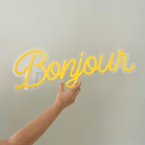 “Un simple bonjour de toi, ma journée est transformée.”